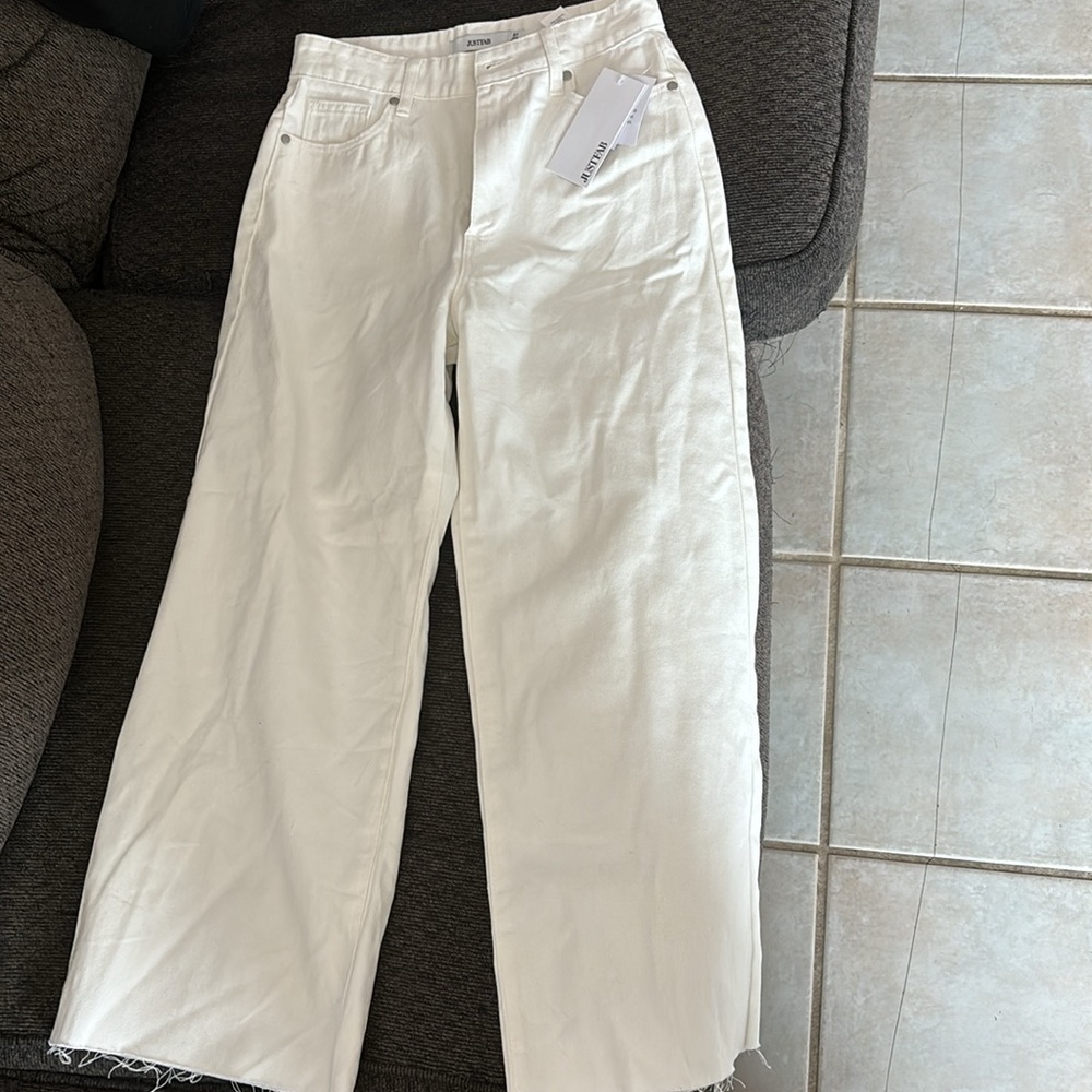 JustFab White Jeans